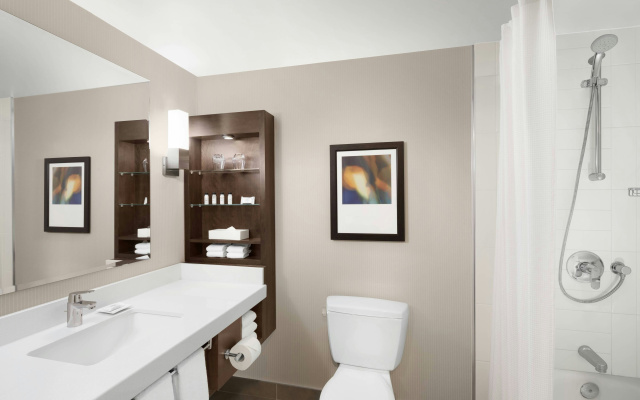 Delta Hotels by Marriott Calgary South