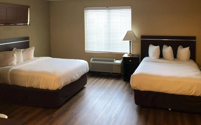 MainStay Suites Jacksonville near Camp Lejeune