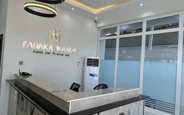 Fadaka Manor