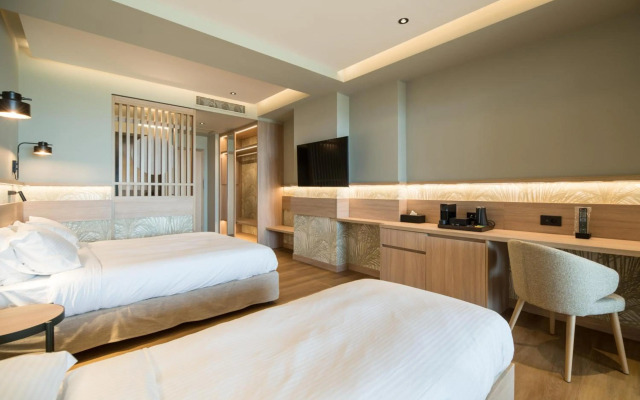 Отель Senseana Sea Side Resort & Aquadventure - All Inclusive