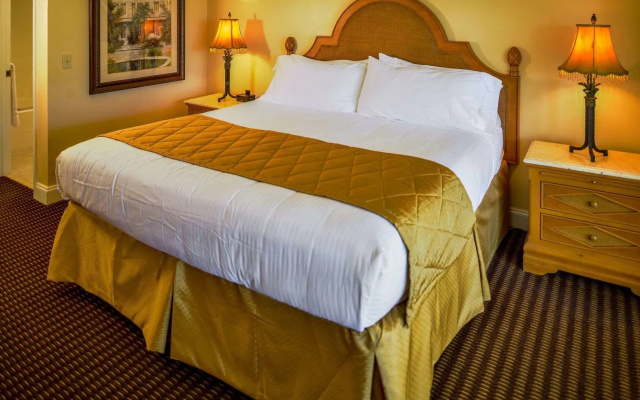 Hilton Vacation Club Charter Club Naples Bay