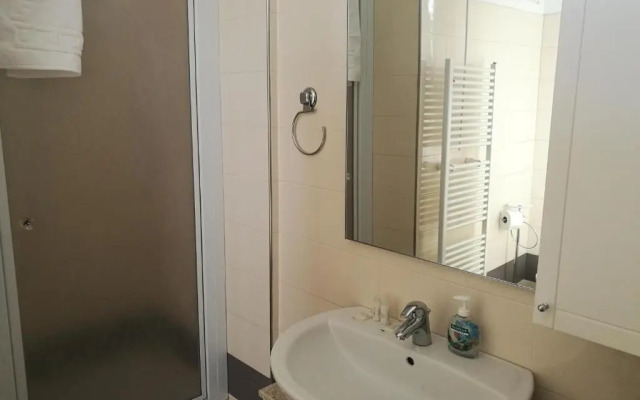 Residenza Piazza Dei Martiri 8