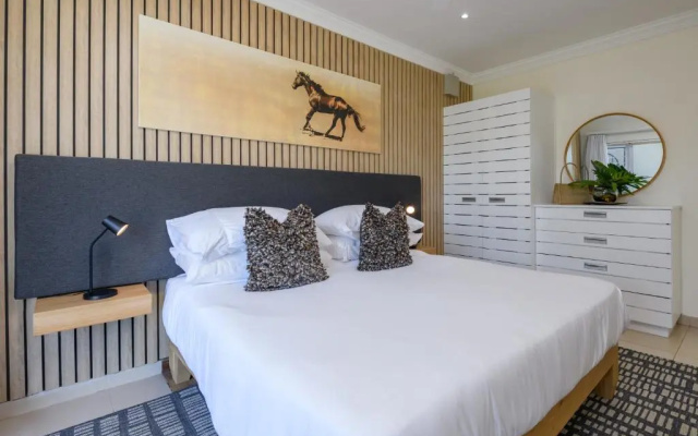 11 on Fairway Beach Villa