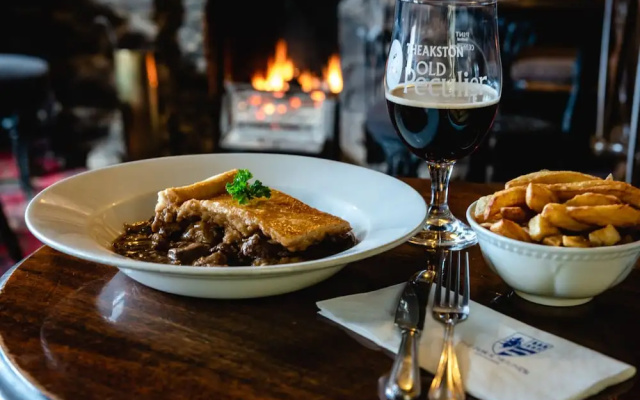 The Fox and Hounds