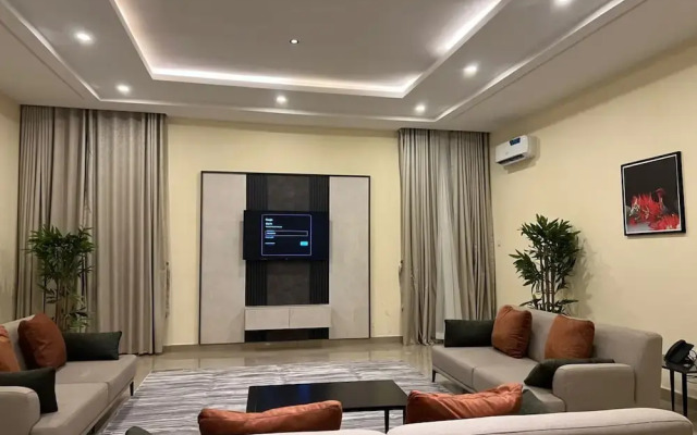 Rhino suite Yola