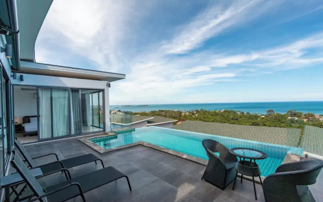 Seaview Hillside 3BR Infinity Pool V254