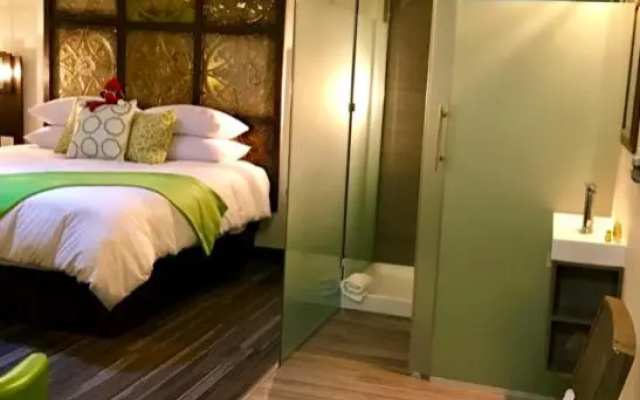 Inn 15 Loft Suites