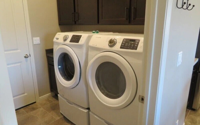 Steven Greenhagen - 3 Br Home