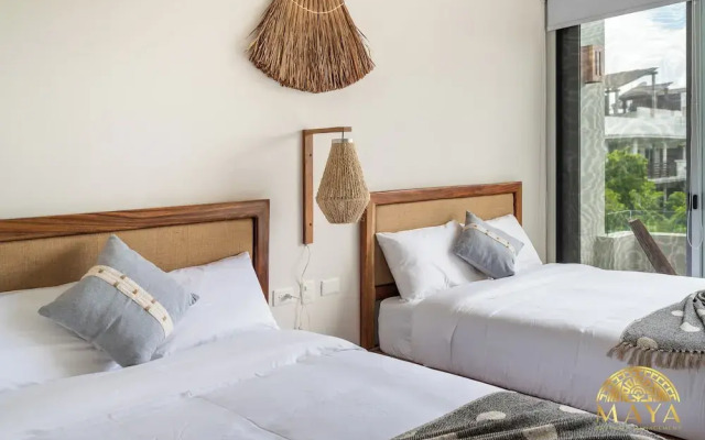 NHOA 305C Lux 1BR Pool View Aldea Zama