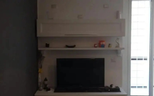 Home Sweet R-home