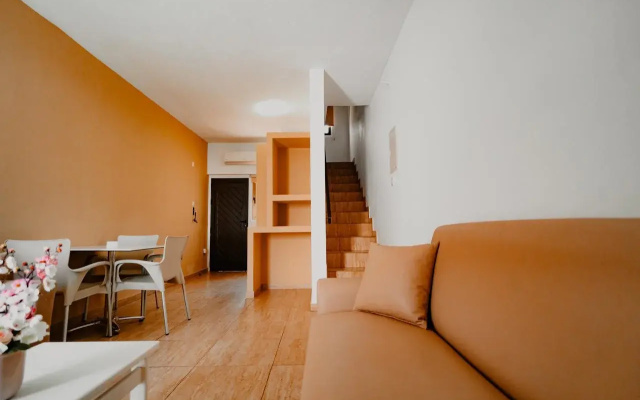 Penelope Beach Hotel Apts