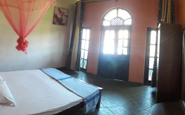 Lilly Palace Villa Guest House