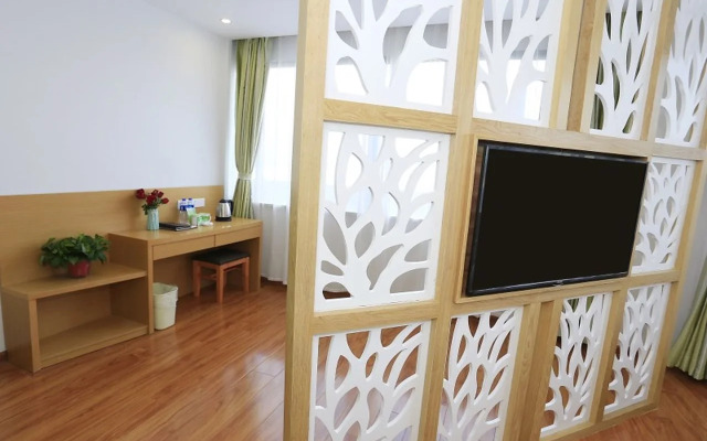 Vatica Hefei Binhu District Guangxi Road Exhibition Center Hotel