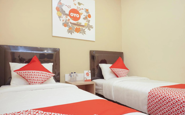 Hotel O DeHome Family