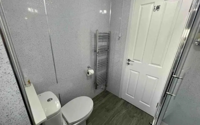 Modern 2 Bed Apartment