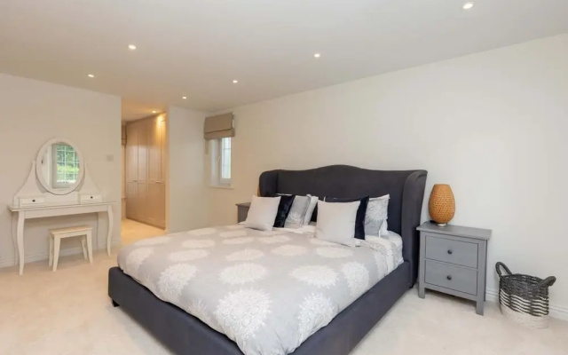 NEW Stunning 3BD Family Retreat Tunbridge Wells