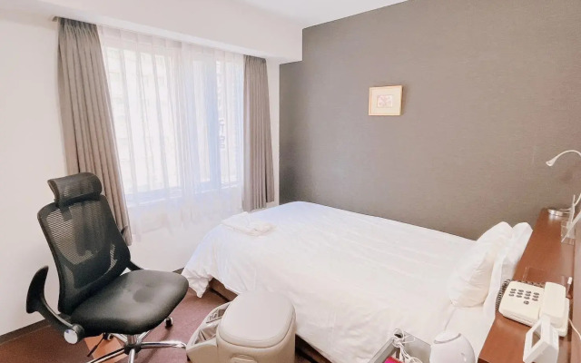 Hotel Shin Osaka