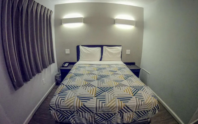 Rest Inn Toms River