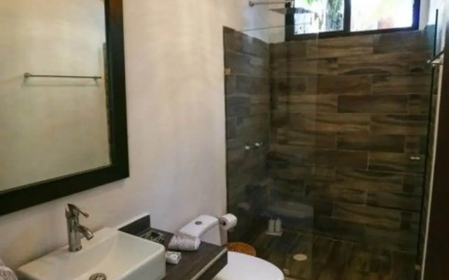Playa Mambo Eco Cabanas