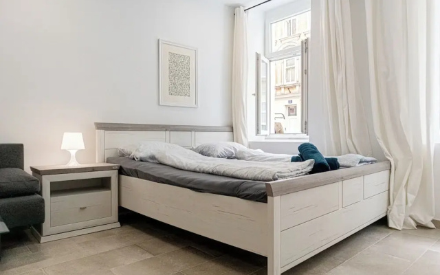 Central Vienna Elegant 1BR Apartment