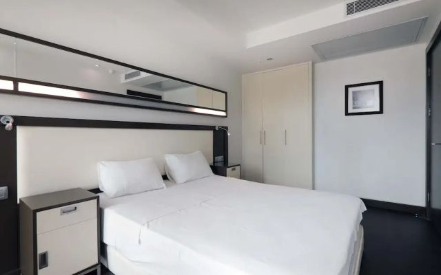 The Four Winds Hotel