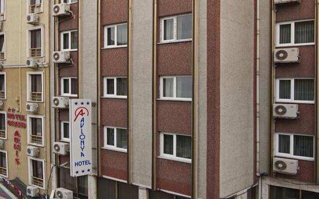 Avlonya Hotel вид на фасад