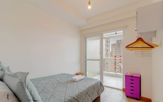BR06 Quarto e Sala - 550m Praia da Barra