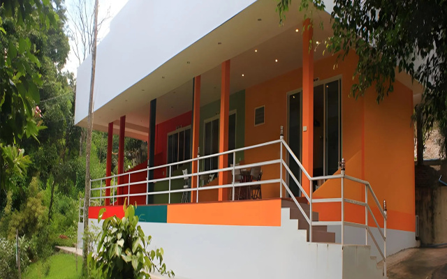 Baan Fahsai Resort