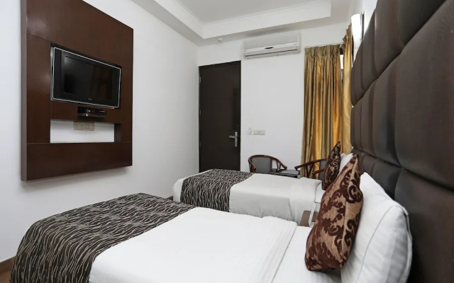 Fabhotel Cameron