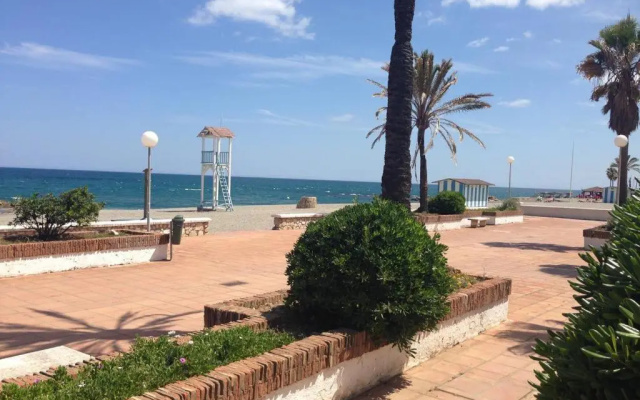 Puerto de la duquesa beach apartment