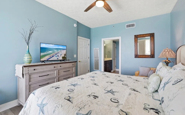 Relaxing Beachfront Condo with Beach Access - Unit 1603 by RedAwning