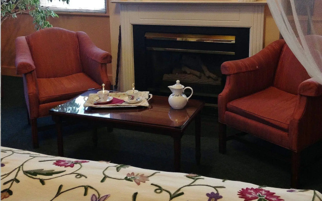 Chambery Inn