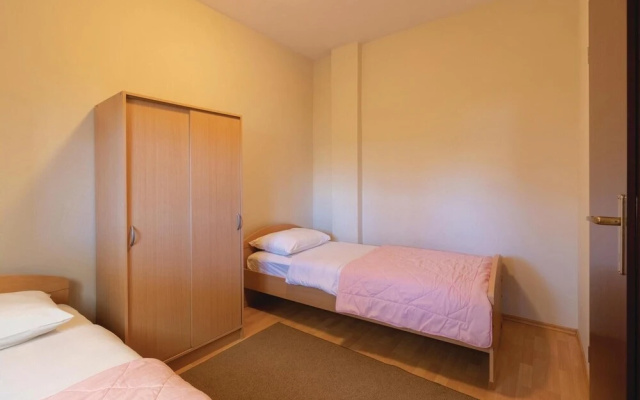 Stunning Home in Zadar With Wifi and 2 Bedrooms