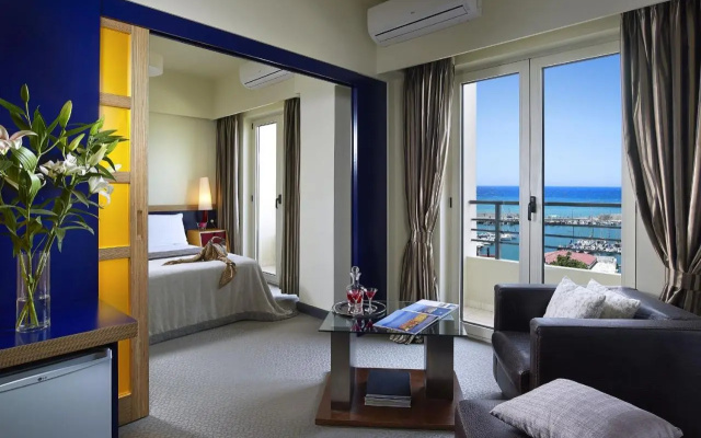 Lato Boutique Hotel