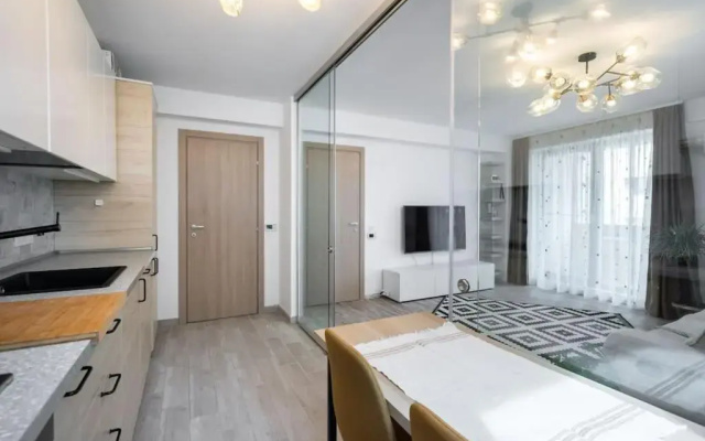 THE MIMI - Cozy Central Studio with Balcony
