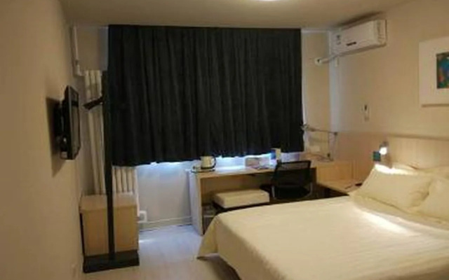 Jinjiang Inn Beijing Laiguangying Branch