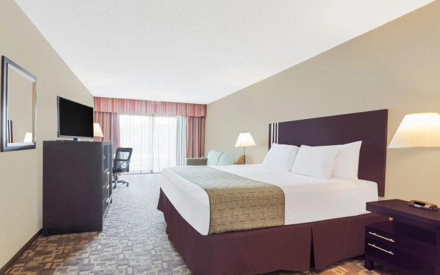 Days Inn by Wyndham Bellingham