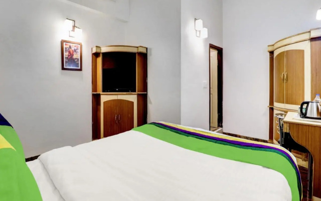 Treebo Benaka Residency