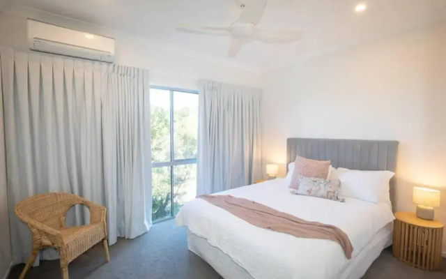 The Lookout Beach House