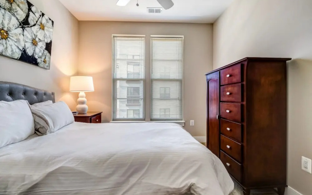 Global Luxury Suites in Sterling