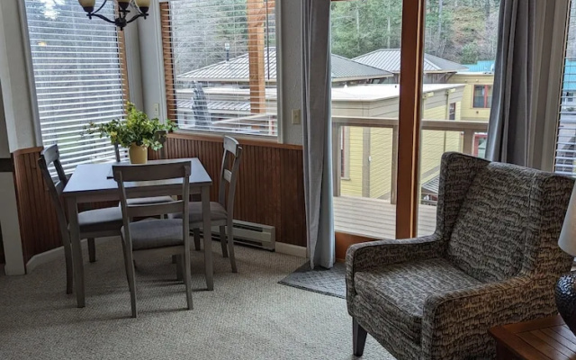 Landmark Inn on Orcas Island