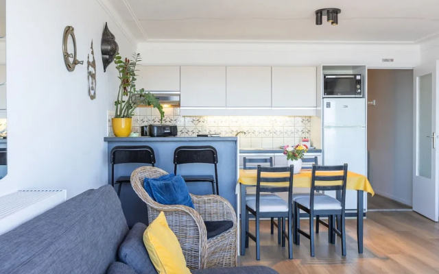 Apartment on the 6th Floor With sea View