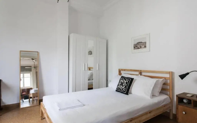 Mid century 3 bdr city centre townhouse