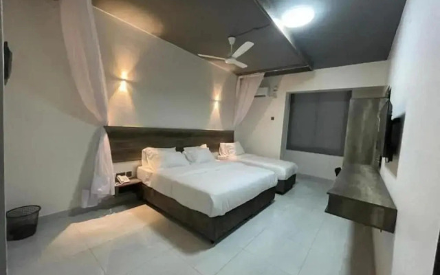 Ivory Suites