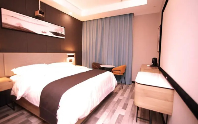Thank Inn Plus Hotel Shanxi Taiyuan Yingze District Liuxiang Walking Street