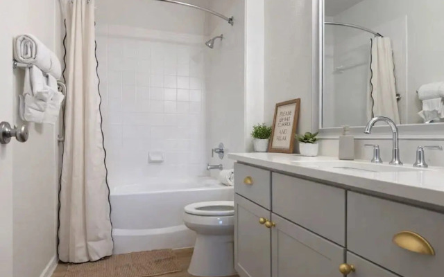 4113 Kathrynln2 Plano 2BR
