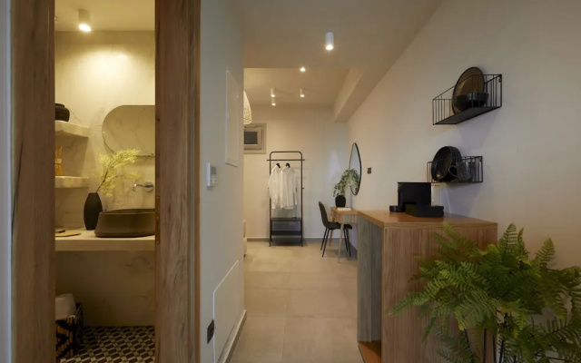 Mayu Suites