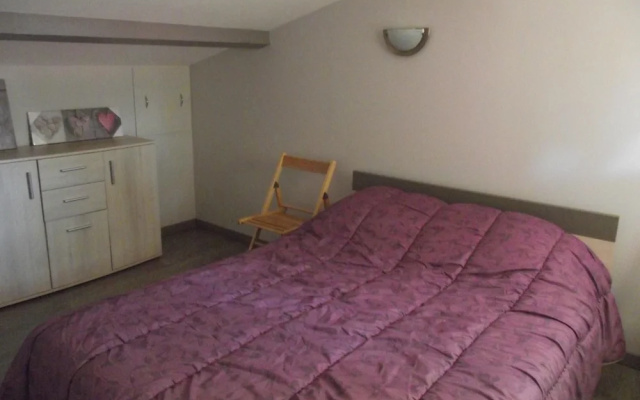 House With 2 Bedrooms in Lescure-d'albigeois, With Furnished Terrace a