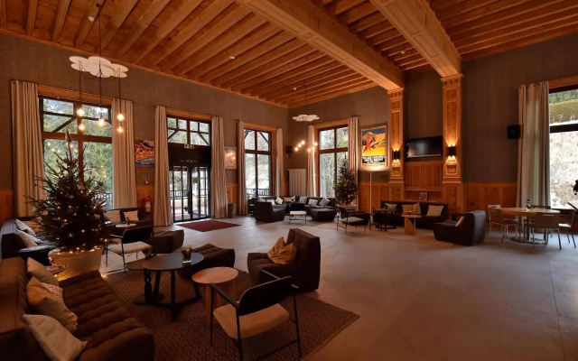 Villars Lodge