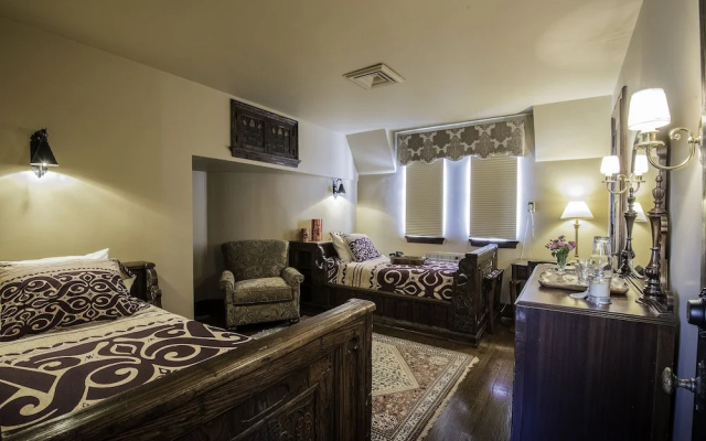 Purcell Mansion B&B